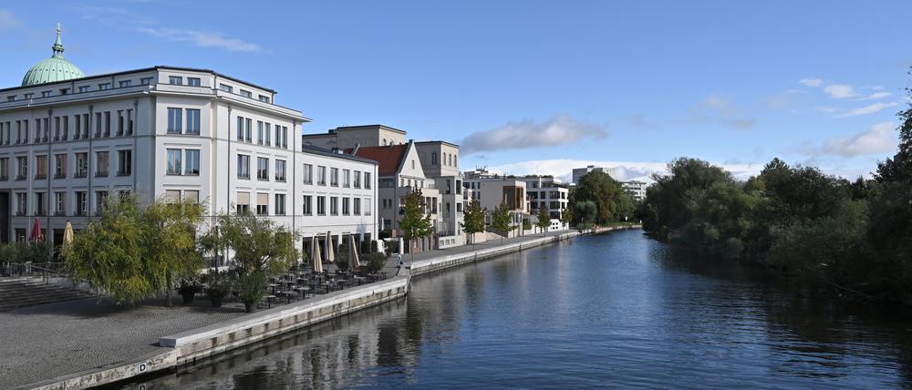 Die Linke will Zweitwohnungen am Wasser höher besteuern.