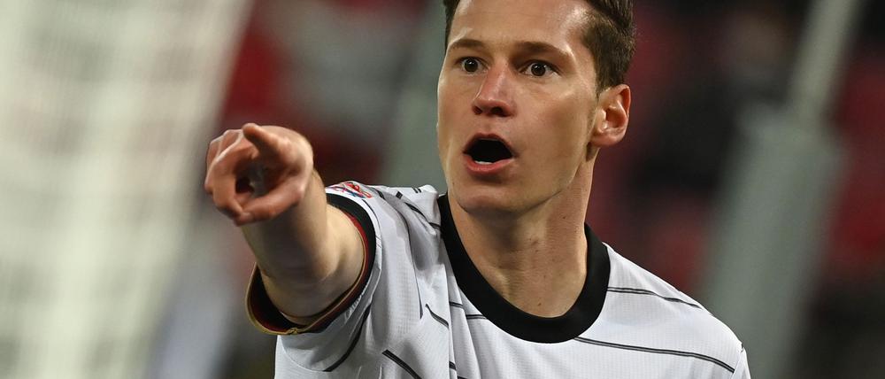 Die Terroranschläge von Paris vor zehn Jahren lassen Ex-Nationalspieler Julian Draxler nicht los. (Archivbild)