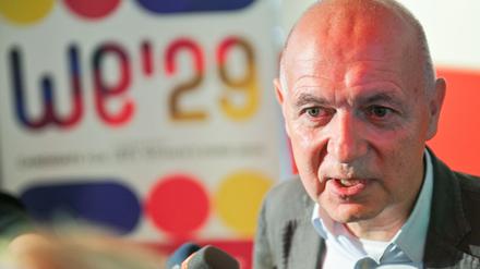 DFB-Präsident Bernd Neuendorf denkt „perspektivisch“ an eine Männer-WM in Deutschland