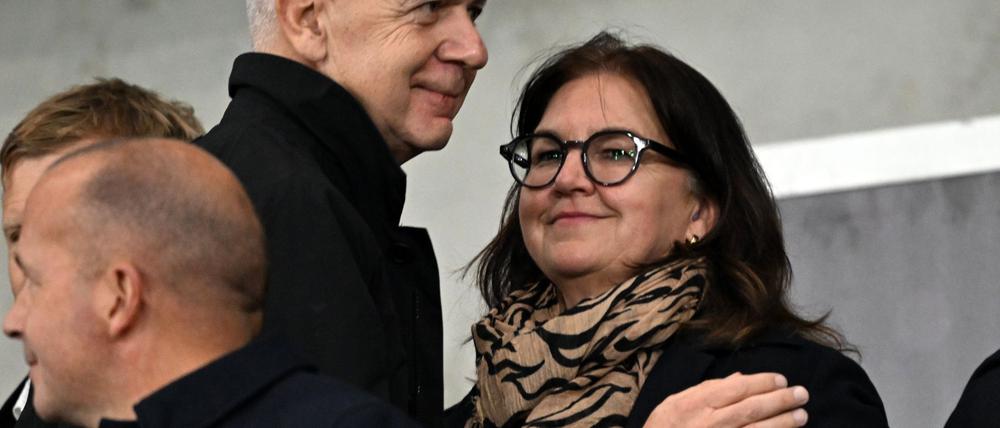 DFB-Spitzen: Präsident Bernd Neuendorf und die bisherige Generalsekretärin Heike Ullrich (Archivfoto) 