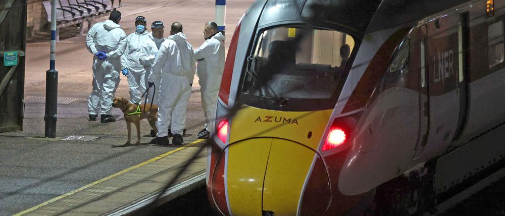 Ein Mitarbeiter der Bahn wurde bei dem Angriff zum Helden.