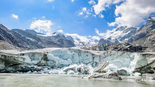 Gletscher in den Schweizer Alpen auf dem Rückzug.