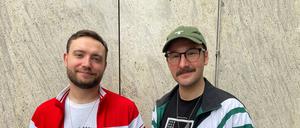 Ruben Gerczikow und Monty Ott haben das Buch „Juden auf dem Platz, Juden auf den Rängen“ geschrieben.