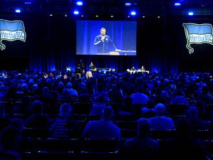 An diesem Samstag findet in der Messe Berlin die Mitgliederversammlung von Hertha BSC statt.