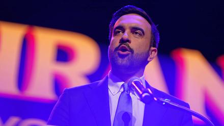 Wird New Yorks neuer Bürgermeister: Zohran Mamdani (34).