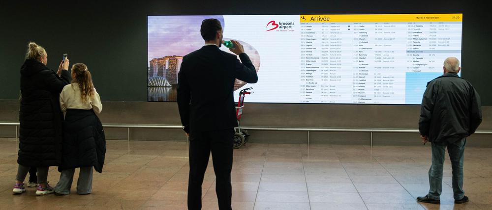 Der Flugverkehr in Brüssel bleibt zunächst gestört.