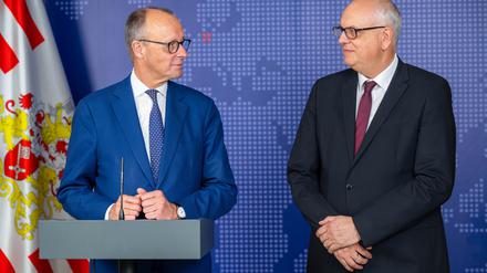 Anfang Oktober gemeinsam in Bremerhaven, am Donnerstag im Kanzleramt: Bundeskanzler Friedrich Merz (CDU) und Bremens Bürgermeister Andreas Bovenschulte.