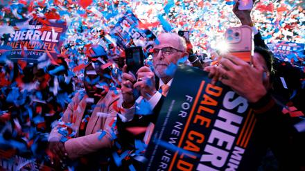 Die US-Demokraten setzten mit ihren Wahlerfolgen vom Dienstag ein deutliches Zeichen für die Zwischenwahlen im kommenden Jahr. 