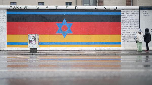 Das Kunstwerk „Vaterland“ wurde erneut beschmiert. (Archivbild)