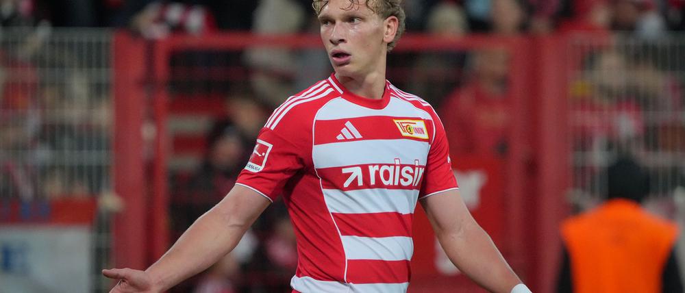 Union Berlins Leopold Querfeld freut sich auf die Duelle mit Harry Kane. 