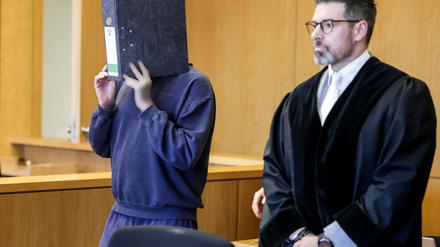 Das Gericht stellte die besondere Schwere der Schuld fest.