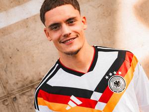 Spielmacher im neuen Trikot: Florian Wirtz.
