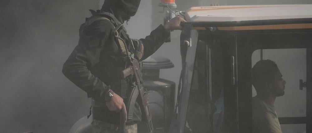 Bewaffnetes Mitglied der islamistischen Terrororganisation Hamas im Gazastreifen.