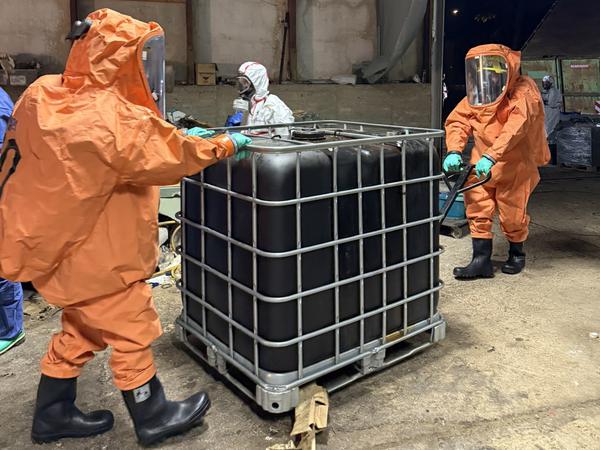 Das Drogenlabor in Nauen von innen.
Foto: Zollfahndungsamt Berlin-Brandenburg