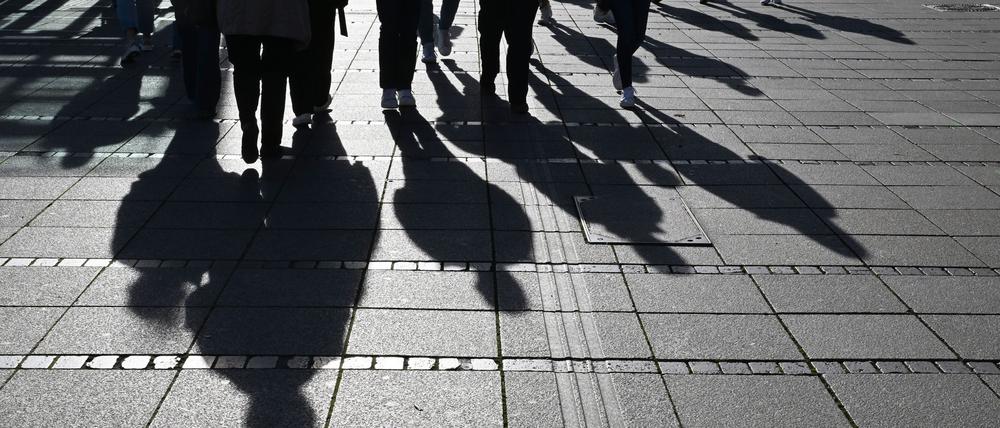 Generell stellen die Wissenschaftler „Gewöhnungseffekte und Normalisierung“ bei rechtsextremen Einstellungen fest. (Symbolbild)