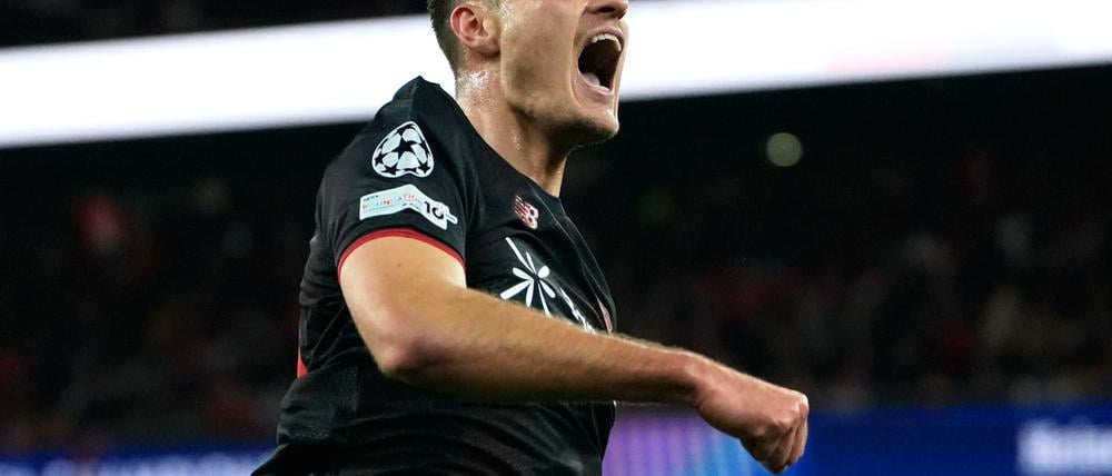 Patrik Schick jubelt über seinen Siegtreffer.