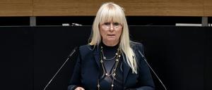 Berlins Innensenatorin Iris Spranger (SPD) sieht bei der Drohnenabwehr Handlungsbedarf.  