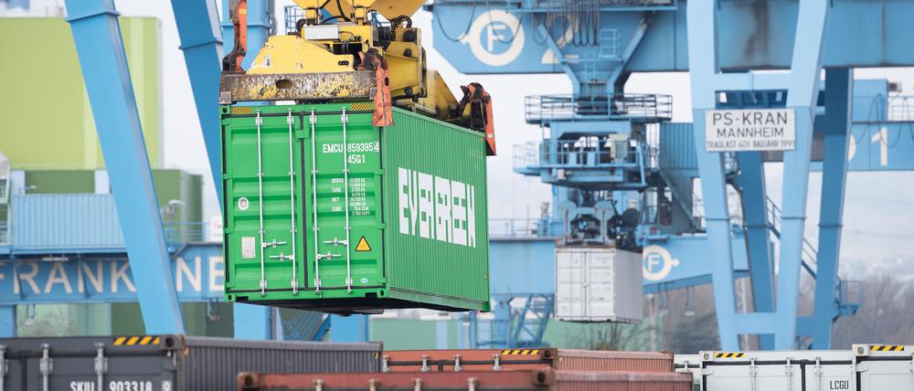 Der DIHK sieht noch einen langen Ausweg aus der Krise (Archivbild)