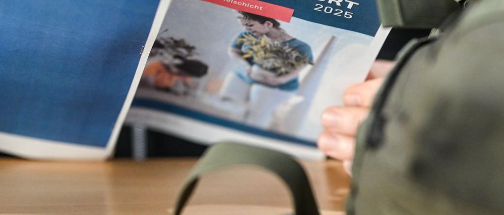 Der Mietenreport des Mieterbunds weist auf eine zunehmende Überbelastung durch Wohnkosten auch des Mittelstands hin.