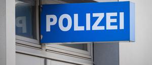 Ein Richter erließ Haftbefehl gegen den 17-Jährigen. (Symbolbild)