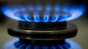 Erdgas brennt bald günstiger. (Illustration)