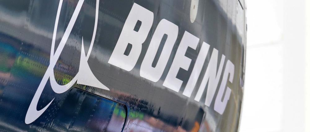 Nach zwei Abstürzen von Maschinen des Typs 737 Max mit 346 Todesopfern entging Boeing zunächst mit Versprechen der Strafverfolgung. (Archivbild)