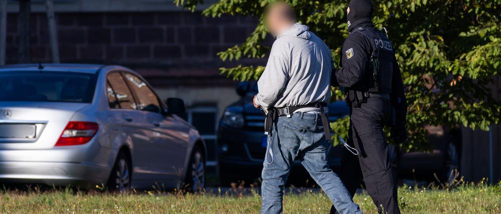 Der Waffenfund in Wien steht im Zusammenhang mit den Ermittlungen zu den Festnahmen in Berlin. (Archivbild)