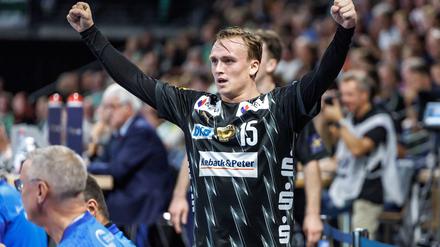 Füchse-Spielmacher Tobias Gröndahl steuerte sechs Tore zum Pokalerfolg bei.