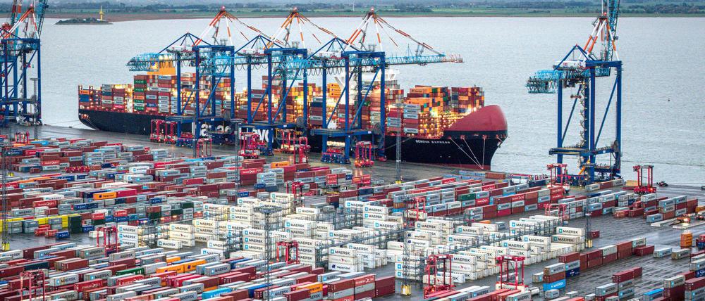 Über Bremerhaven geht ein guter Teil der deutschen Exporte.
