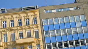 Wohnhäuser, Altbau, Neubau, Bismarckstraße, Charlottenburg, Charlottenburg-Wilmersdorf, Berlin, Deutschland *** Residential buildings, old building, new building, Bismarckstraße, Charlottenburg, Charlottenburg Wilmersdorf, Berlin, Germany