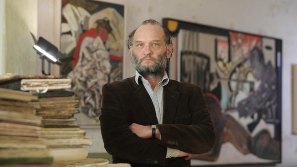 Der Potsdamer Künstler Mike Bruchner, Potsdamer Künstler stellt in der Galerie Charlottenstraße 107 eine „Retrospektive in Bild und Buch“ aus.