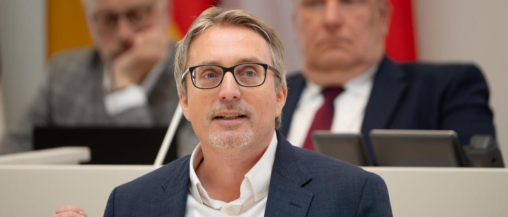 Der Brandenburger SPD-Landtagsfraktionsvorsitzende Björn Lüttmann hofft noch auf ein Einlenken des Koalitionspartners BSW. (Archivbild)