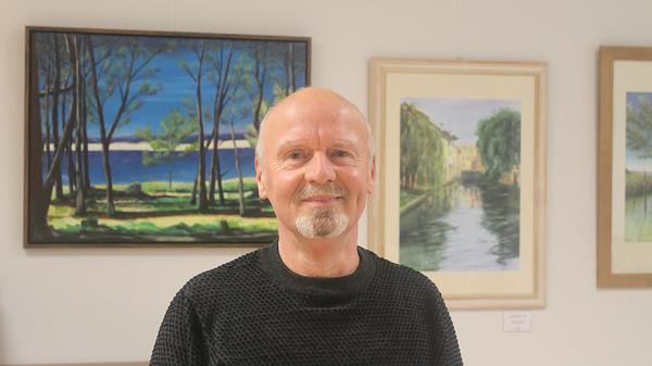 Bernd Ostehr malt am liebsten Urlaubserinnerungen, weil er dann die Reisen nochmal durchlebt.