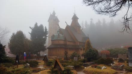 Mystische Welten: die Wikingerkirche bei Karpacz.