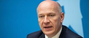 Berlins Regierender Bürgermeister Kai Wegner (CDU) mahnt, die Erinnerung an die Geschichte lebendig zu halten. (Archivbild)