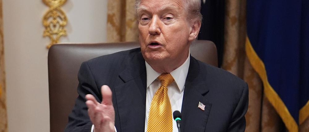 Trump bezeichnet den Gipfel in Südafrika als Schande.