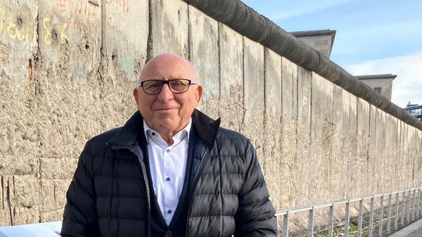 Berlins ältester Abgeordneter kannte die Berliner Mauer schon als Teenager.