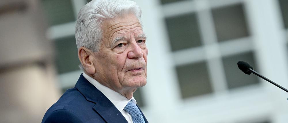 Alt-Bundespräsident Joachim Gauck fordert mehr Entschlossenheit beim Schutz der Menschenwürde. (Archivfoto)