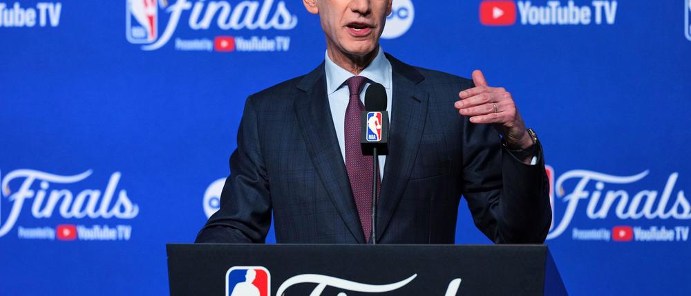 NBA-Boss Adam Silver möchte mit der NBA in Europa mit einer eigenen Liga präsenter werden.