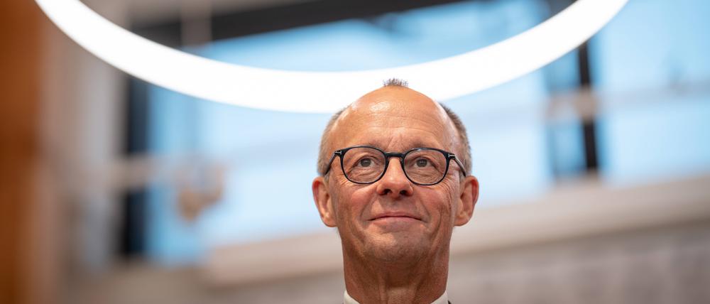 Darf am Dienstag einen „Runden“ feiern: Bundeskanzler Friedrich Merz.