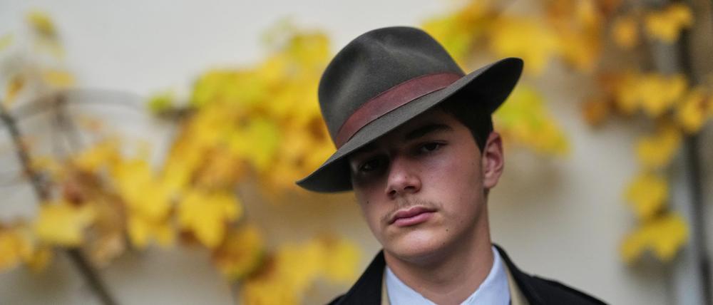 Pedro Elias Garzon kleidet sich gerne „klassisch“, wie er in einem Interview dem „Spiegel“ sagt.