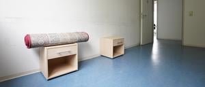 Zum Gebet benötigen Muslime einen Gebetsteppich, auf den sie sich knien können.