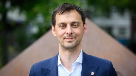 Martin Hikel will nicht mehr als Bezirksbürgermeister von Berlin-Neukölln kandidieren. Wie geht es nun weiter? (Archivbild)