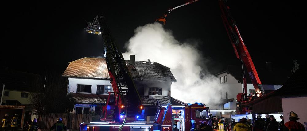 Zur Schwere des Schadens gab es am Abend noch keine Erkenntnisse.