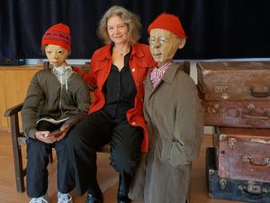 Ilka Vierkant erinnert mit Figurentheater an den Holocaust.
