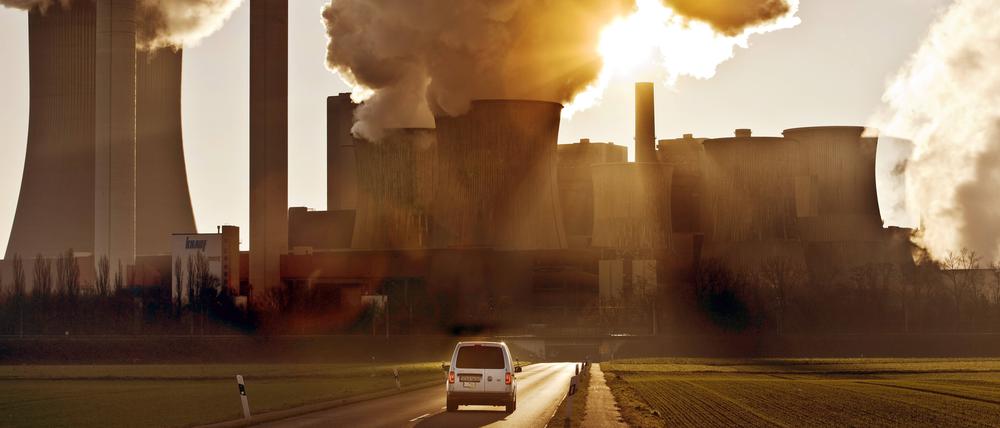 Das Braunkohle-Kraftwerk Niederaussem in Nordrhein-Westfalen (Symbolbild)