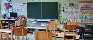 In Grundschulklassen dürfte es in ein paar Jahren leerer werden (Archivbild).