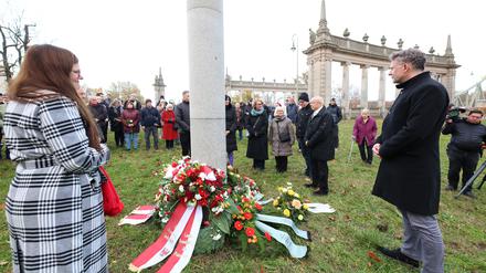 Gedenken an die Öffnung der Mauer am 9. November 1989 und der Glienicker Brücke am 10. November 1989.
