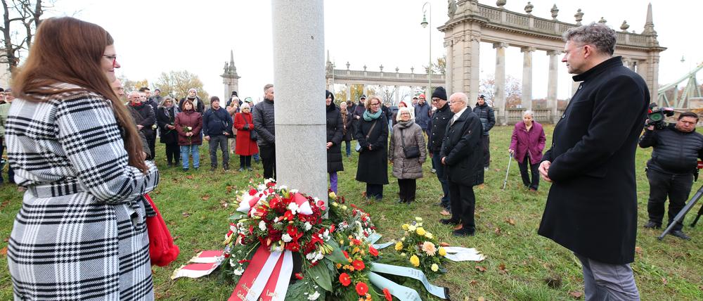 Gedenken an die Öffnung der Mauer am 9. November 1989 und der Glienicker Brücke am 10. November 1989.