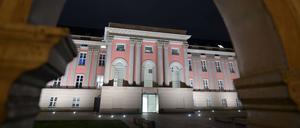 Der Landtag Brandenburg am frühen Morgen.
